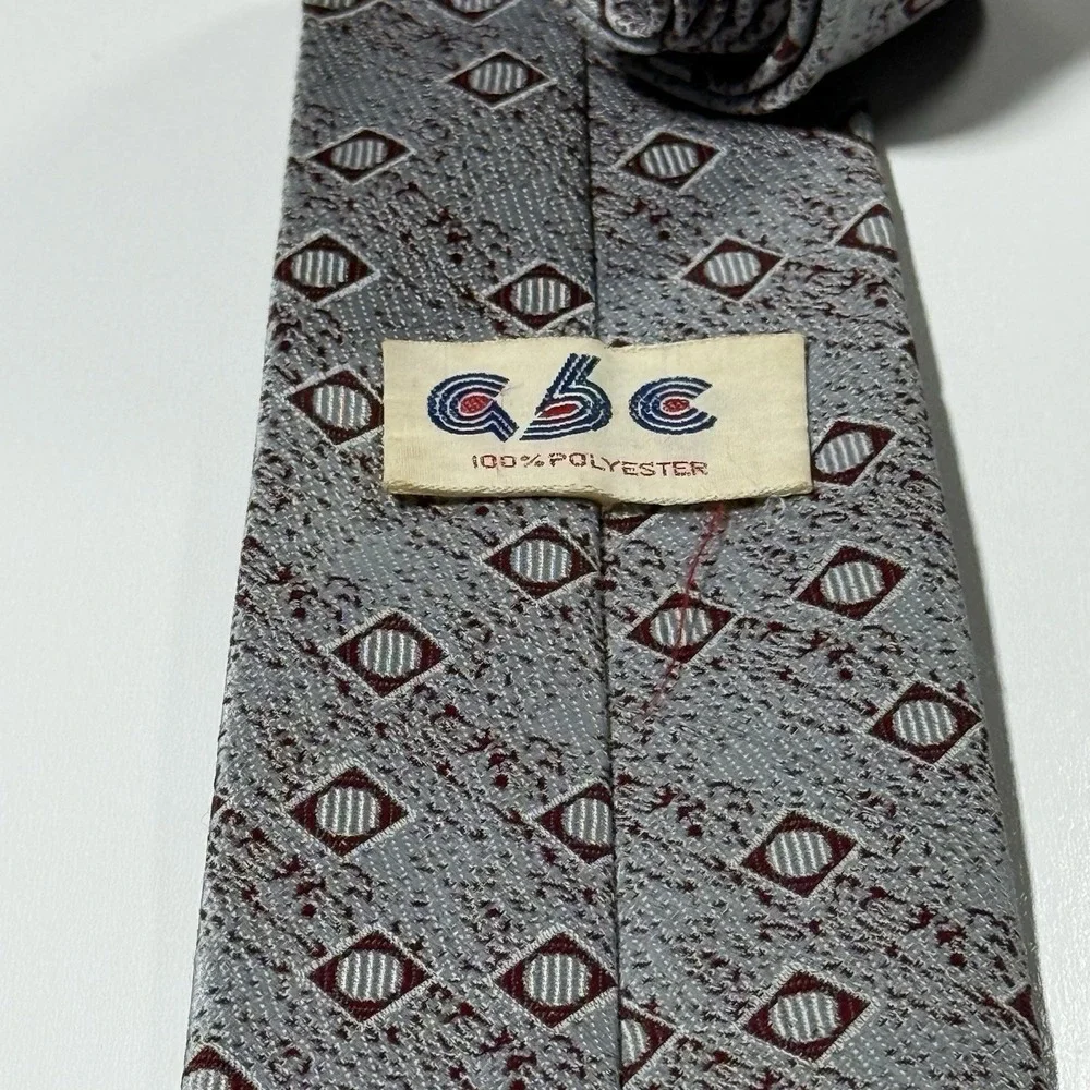 Vintage Abc Necktie 1970s Geometric Burgundy Gray Diamonds Polyester Tie
